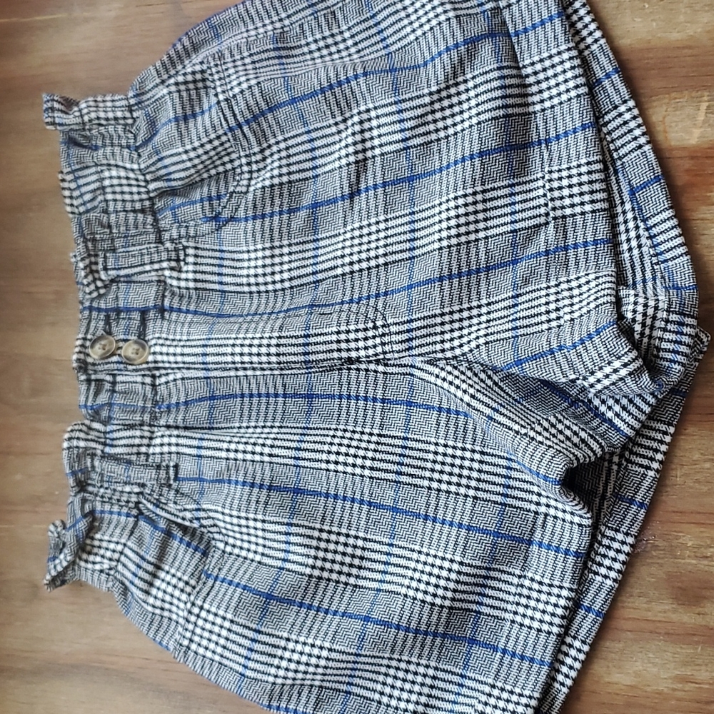 American Eagle high waist shorts